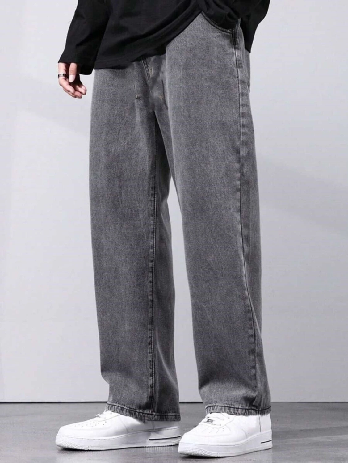 NTROOK Men Straight Fit Mid Rise Grey Jeans